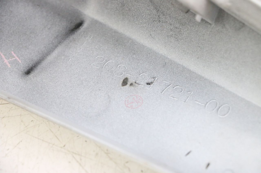 photo de PRAWY TYLNY BOK YAMAHA XJ6 ABS 600 (2008 - 2016) - Widok ogólny