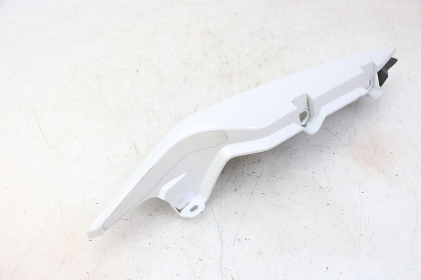 photo de PRAWY TYLNY BOK YAMAHA XJ6 ABS 600 (2008 - 2016) - Oznaczenia i referencje