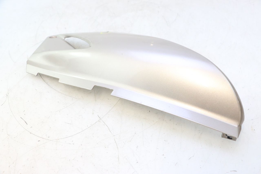photo de PRAWY TYLNY BOK HONDA XLV VARADERO 125 (2007 - 2012) - Oznaczenia i referencje