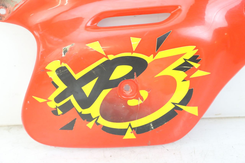 photo de PRAWY TYLNY BOK PEUGEOT XP6 50 (1997 - 2003) - Widok ogólny