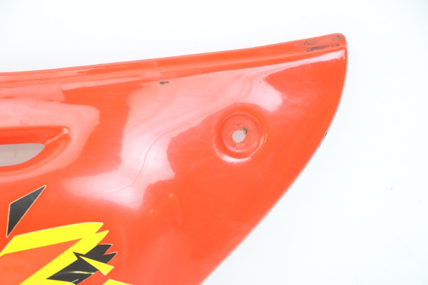 photo de PRAWY TYLNY BOK PEUGEOT XP6 50 (1997 - 2003) - Punkty mocowania