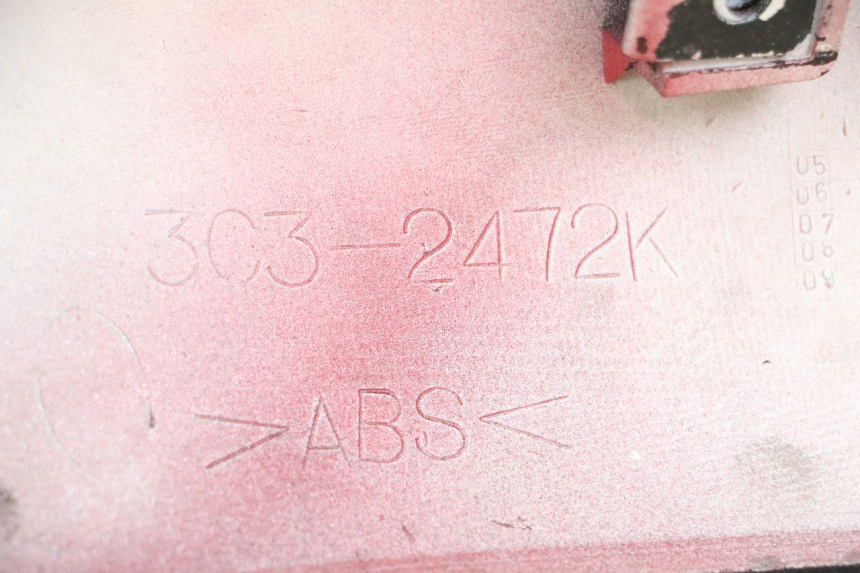 photo de PRAWY TYLNY BOK YAMAHA FZ1 FAZER 1000 (2007 - 2009) - Inny kąt widzenia