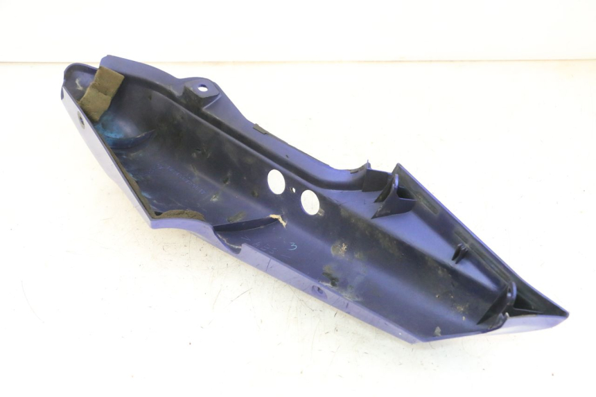 photo de PRAWY TYLNY BOK YAMAHA FZS FAZER 600 (2001 - 2003) - Zoom stanu zużycia