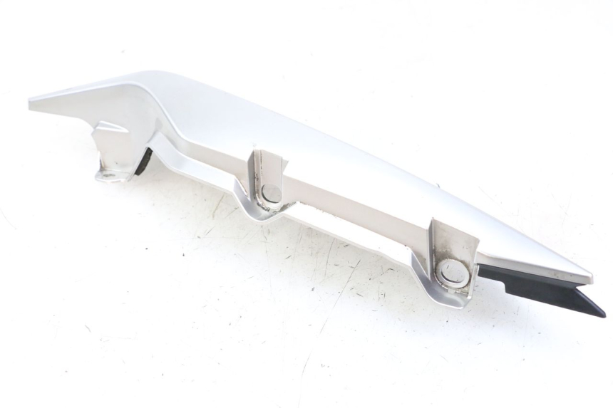 photo de PRAWY TYLNY BOK YAMAHA XJ6 600 (2008 - 2016) - Część sprawdzona