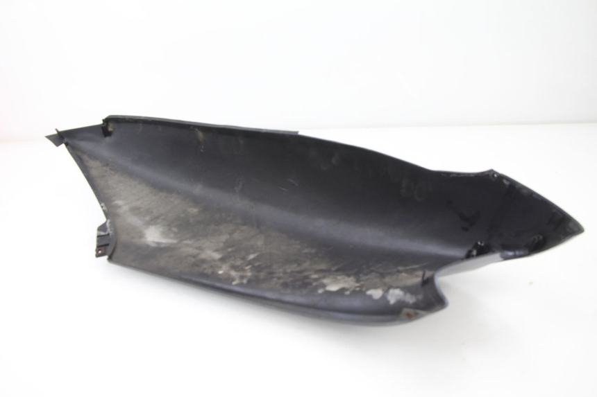 photo de PRAWY TYLNY BOK YAMAHA YP MAJESTY 125 (1998 - 2001) - Inny kąt widzenia