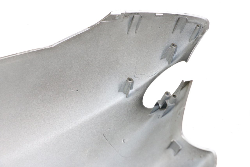 photo de PRAWY TYLNY BOK YAMAHA YP MAJESTY 125 (2002 - 2006) - Zoom stanu zużycia