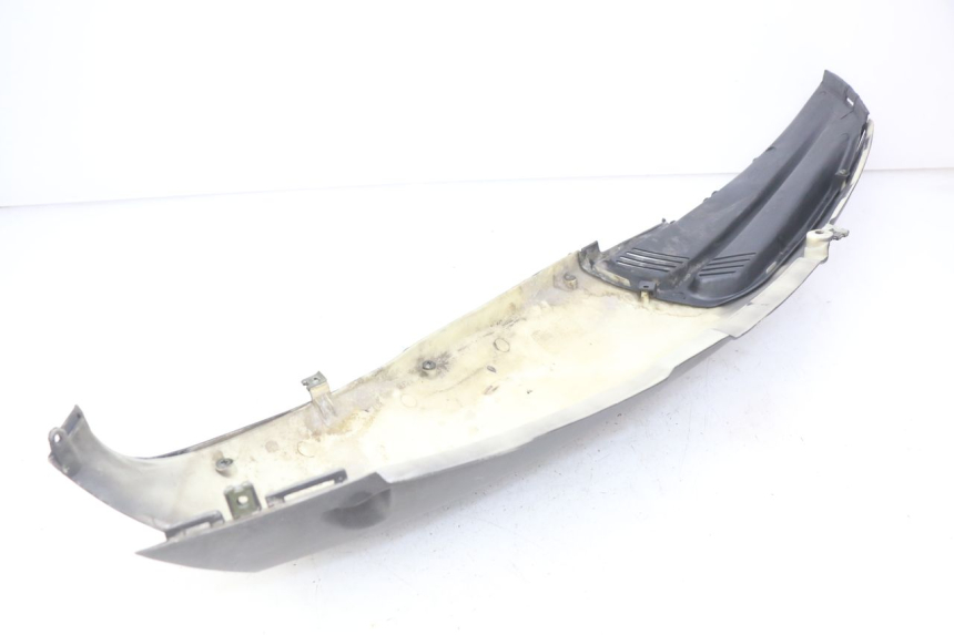 photo de PRAWY TYLNY BOK YIYING YY50QT-10 50 (2007 - 2022) - Szczegół części