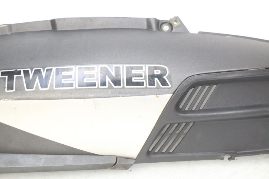 photo de PRAWY TYLNY BOK YIYING YY50QT-10 50 (2007 - 2022) - Szczegóły charakterystyczne