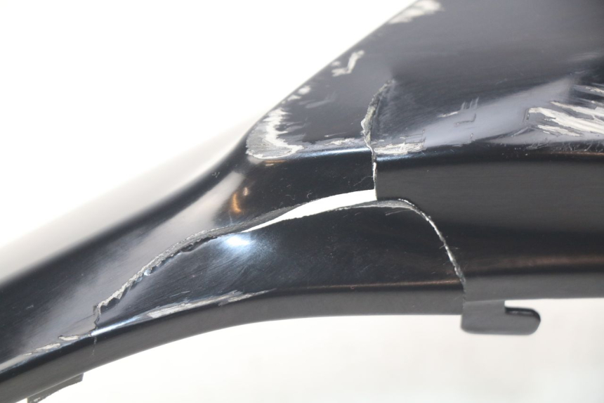 photo de PRAWY TYLNY BOK KAWASAKI Z 650 (2016 - 2019) - Oznaczenia i referencje