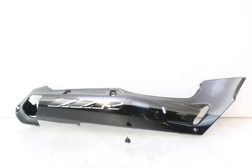 photo de PRAWA TYLNA STRONA KAWASAKI ZZR 600 (1995 - 2004) - Widok główny