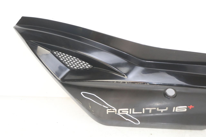 photo de LEWY TYLNY BOK KYMCO AGILITY 16+ 4T 50 (2018 - 2023) - Stan powierzchni