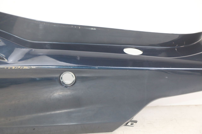 photo de LEWY TYLNY BOK KYMCO AGILITY 16+ 4T 50 (2018 - 2023) - Zbliżenie komponentów