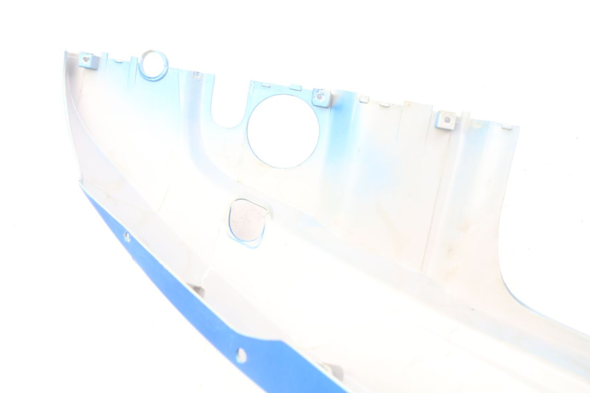 photo de LEWY TYLNY BOK KYMCO AGILITY 4T 50 (2018 - 2022) - Zbliżenie techniczne