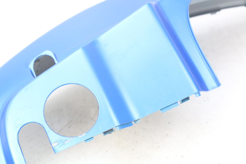 photo de LEWY TYLNY BOK KYMCO AGILITY 4T 50 (2018 - 2022) - Oznaczenia i referencje