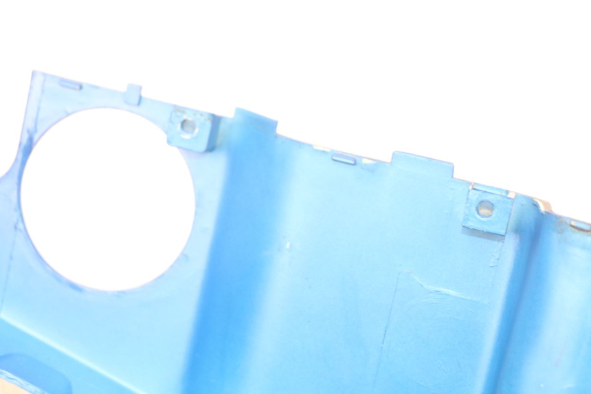 photo de LEWY TYLNY BOK KYMCO AGILITY 4T 50 (2005 - 2018) - Zoom stanu zużycia