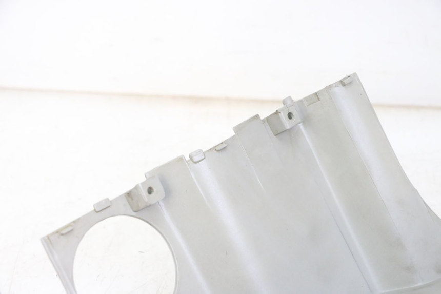 photo de LEWY TYLNY BOK KYMCO AGILITY 4T 50 (2018 - 2022) - Stan powierzchni