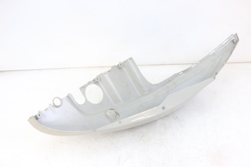 photo de LEWY TYLNY BOK KYMCO AGILITY 4T 50 (2018 - 2022) - Oznaczenia i referencje