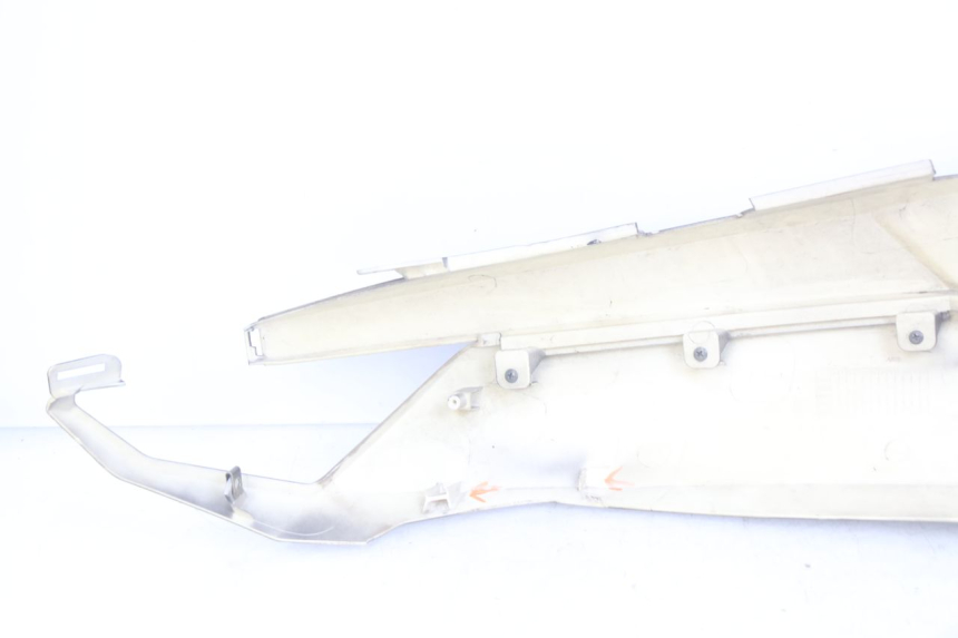 photo de LEWY TYLNY BOK NECO ALEXONE 125 (2017 - 2024) - Stan powierzchni