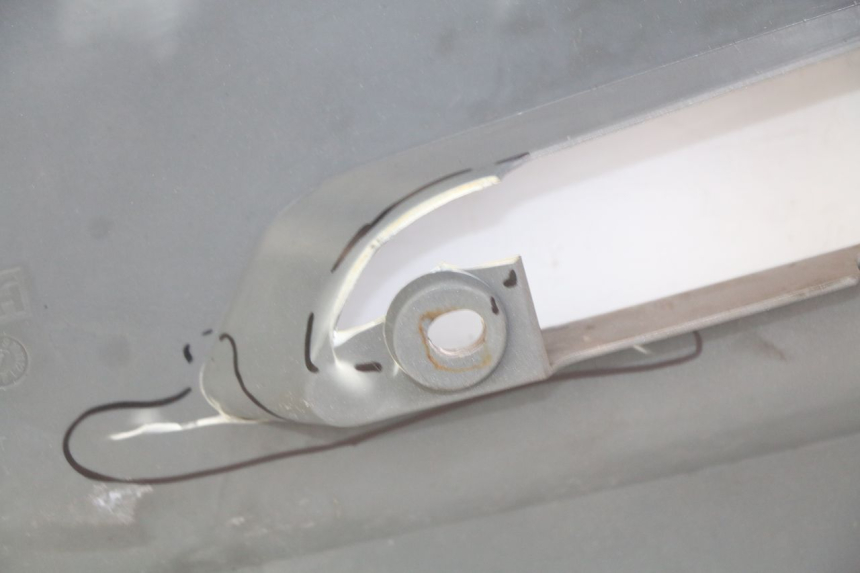 photo de LEWY TYLNY BOK ECCITY ARTELEC 670 1 (2013 - 2017) - Zoom stanu zużycia