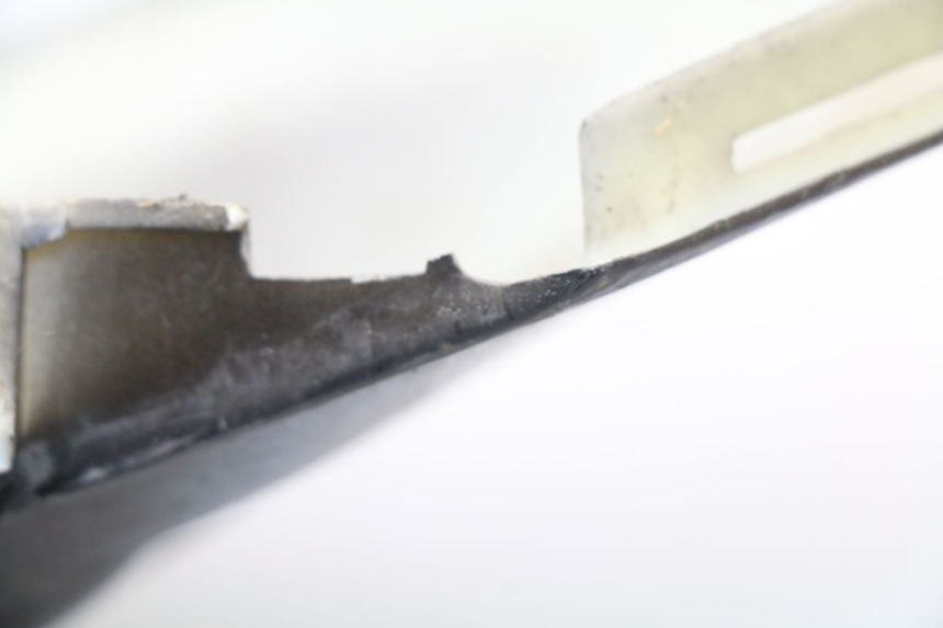 photo de LEWY TYLNY BOK JONWAY AZTRAL 125 (2008 - 2017) - Szczegół części