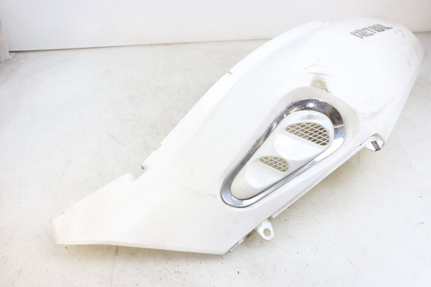 photo de LEWY TYLNY BOK JONWAY AZTRAL 125 (2008 - 2017) - Szczegóły charakterystyczne