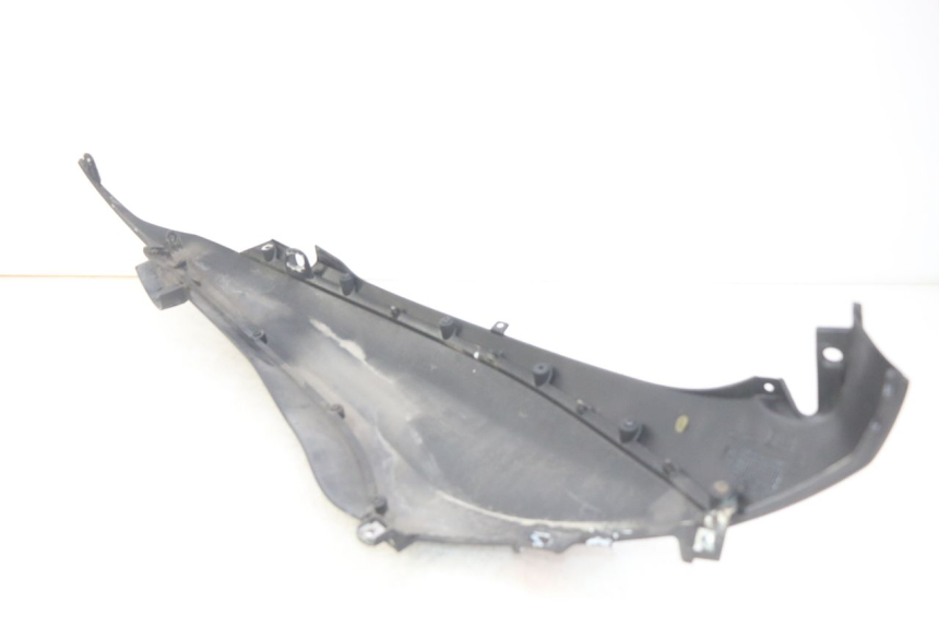 photo de LEWY TYLNY BOK PIAGGIO BEVERLY 125 (2010 - 2015) - Zoom stanu zużycia