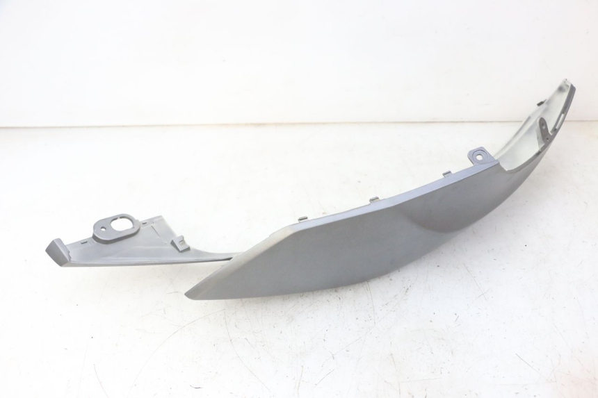 photo de LEWY TYLNY BOK MOTRON BREEZY 4T 50 (2021 - 2025) - Zbliżenie techniczne