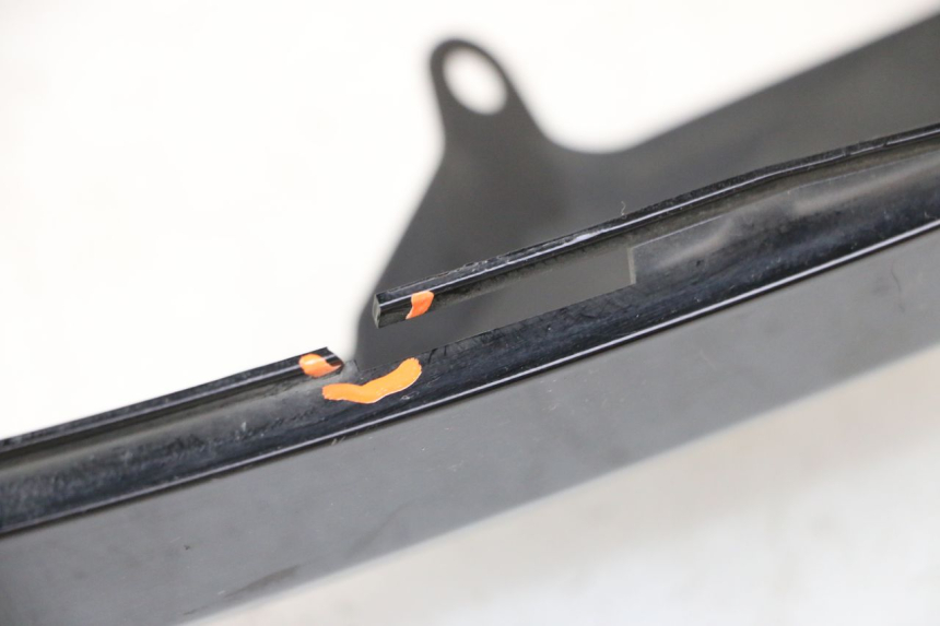 photo de LEWY TYLNY BOK SUZUKI BURGMAN 125 (2007 - 2014) - Inny kąt widzenia