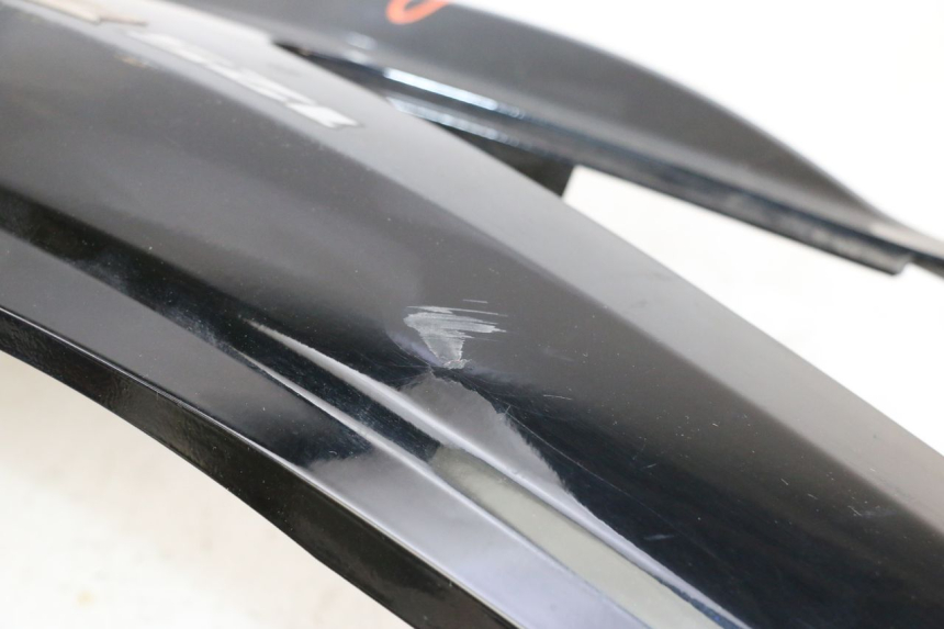 photo de LEWY TYLNY BOK SUZUKI BURGMAN 125 (2007 - 2014) - Oznaczenia i referencje