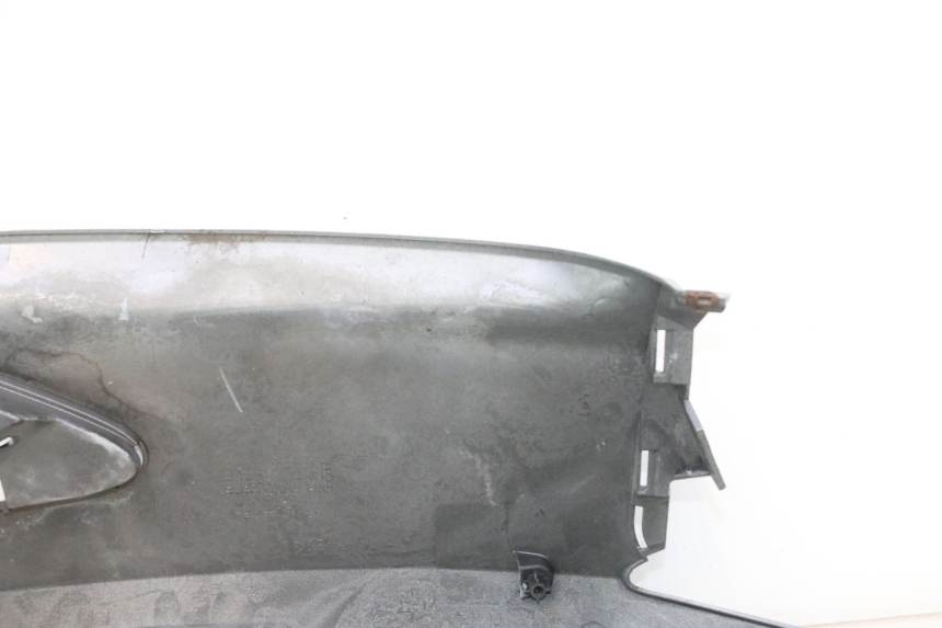 photo de LEWY TYLNY BOK SUZUKI BURGMAN 125 (2007 - 2014) - Inny kąt widzenia