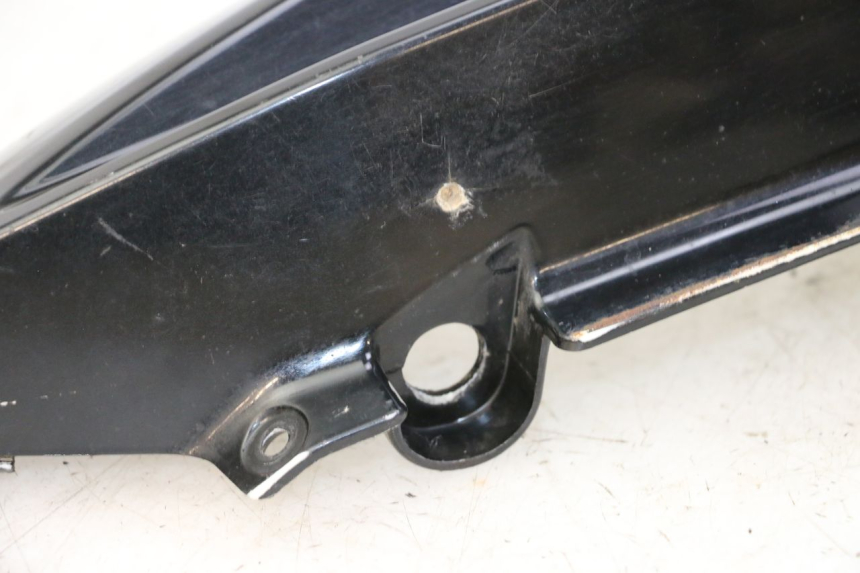 photo de LEWY TYLNY BOK ORCAL CAVARO 4T 50 (2019 - 2023) - Stan powierzchni