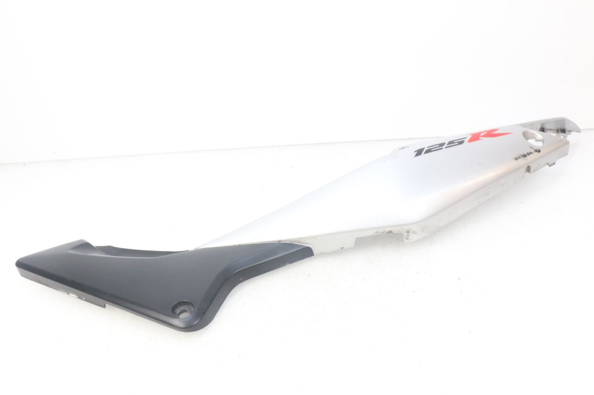 photo de LEWY TYLNY BOK HONDA CBR R 125 (2003 - 2006) - Stan powierzchni