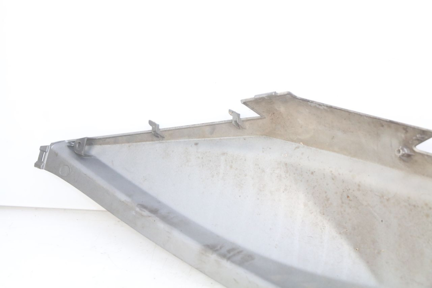 photo de LEWY TYLNY BOK KYMCO DOWNTOWN ABS 125 (2015 - 2017) - Zoom stanu zużycia