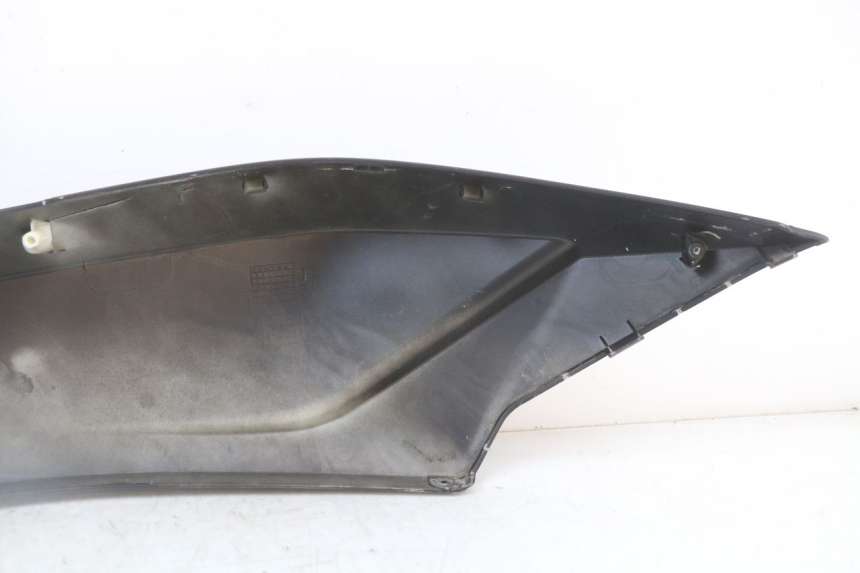 photo de LEWY TYLNY BOK LONGJIA EASY MAX 125 (2020 - 2024) - Punkty mocowania