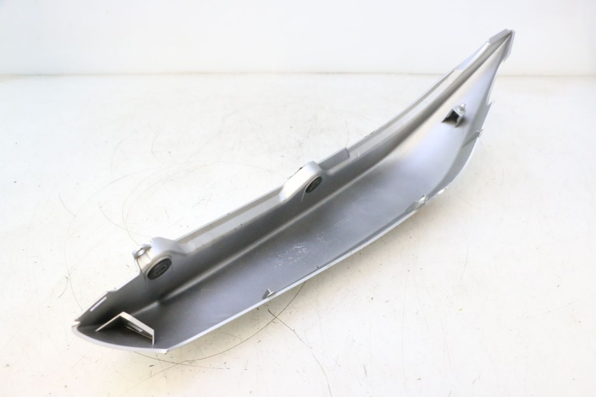 photo de LEWY TYLNY BOK KAWASAKI ER-6 ER6 N 650 (2005 - 2009) - Zoom stanu zużycia