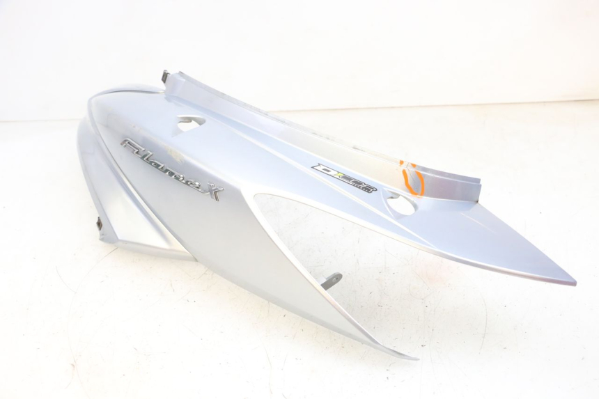 photo de LEWY TYLNY BOK MBK FLAME X 125 (2007 - 2016) - Szczegóły charakterystyczne