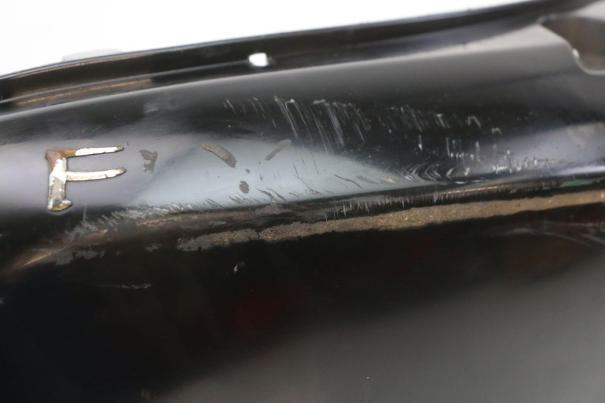 photo de LEWY TYLNY BOK PIAGGIO FLY 2T 50 (2004 - 2017) - Zoom stanu zużycia