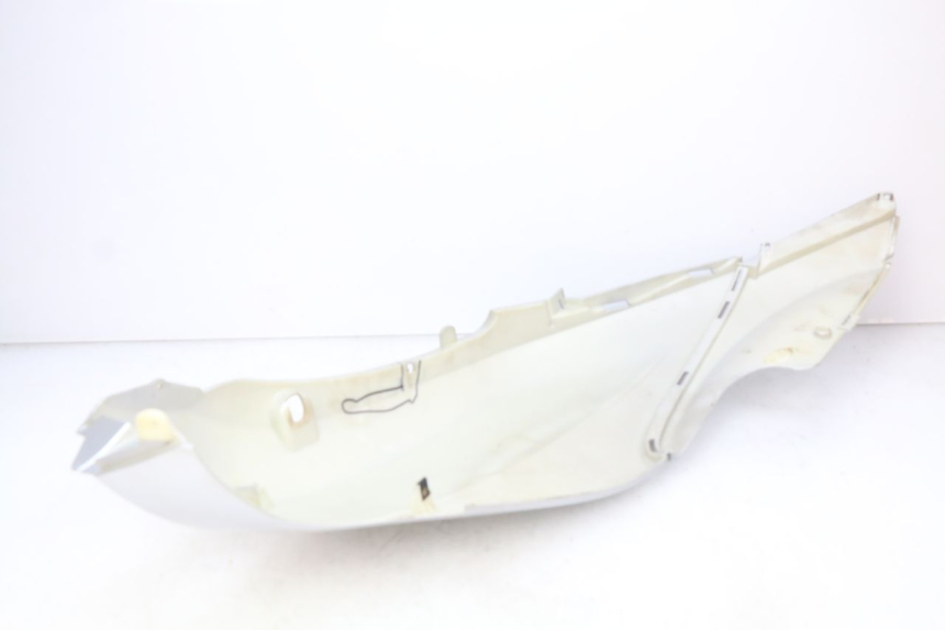 photo de LEWY TYLNY BOK PIAGGIO FLY 100 (2006 - 2010) - Inny kąt widzenia