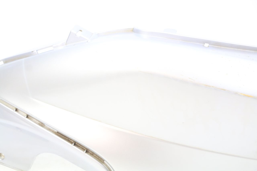 photo de LEWY TYLNY BOK PIAGGIO FLY 100 (2006 - 2010) - Szczegóły charakterystyczne