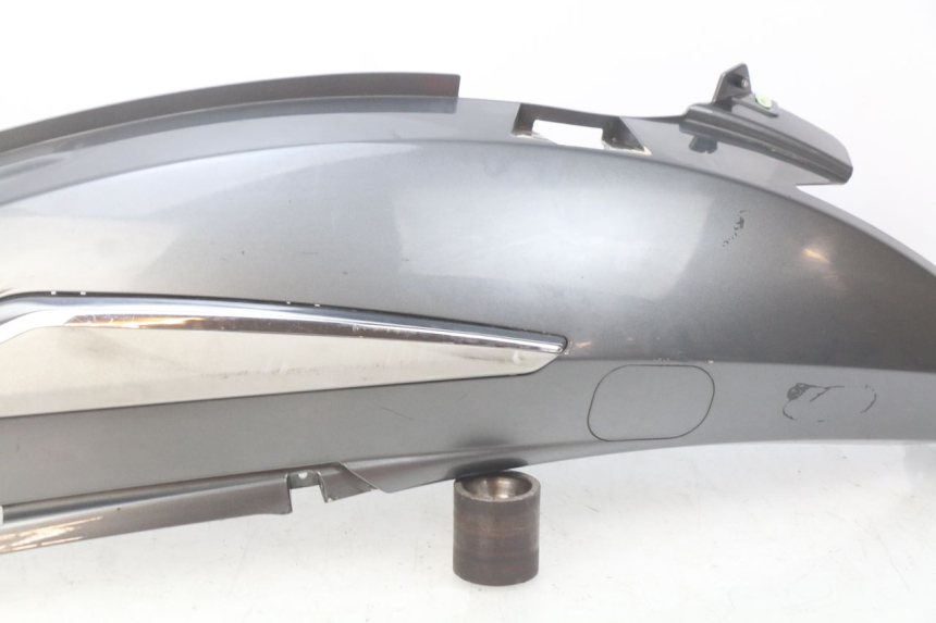 photo de LEWY TYLNY BOK PEUGEOT GEOPOLIS 400 (2007 - 2013) - Szczegóły charakterystyczne