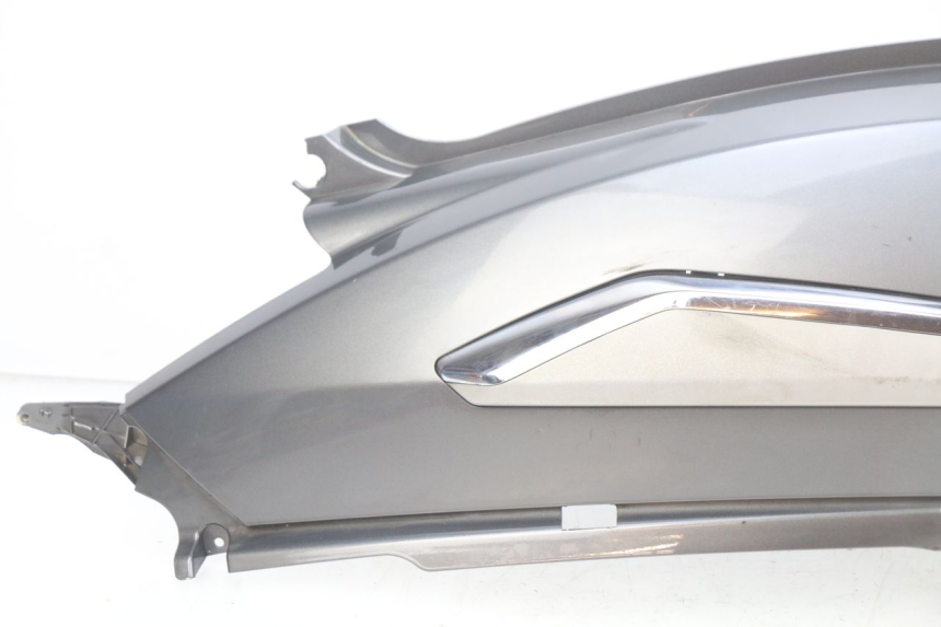 photo de LEWY TYLNY BOK PEUGEOT GEOPOLIS 400 (2007 - 2013) - Zbliżenie komponentów