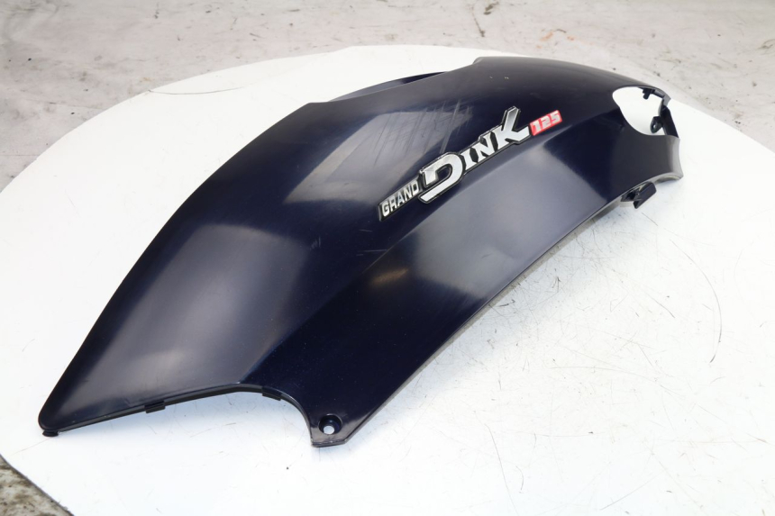 photo de LEWY TYLNY BOK KYMCO GRAND DINK 125 (2008 - 2014) - Widok główny