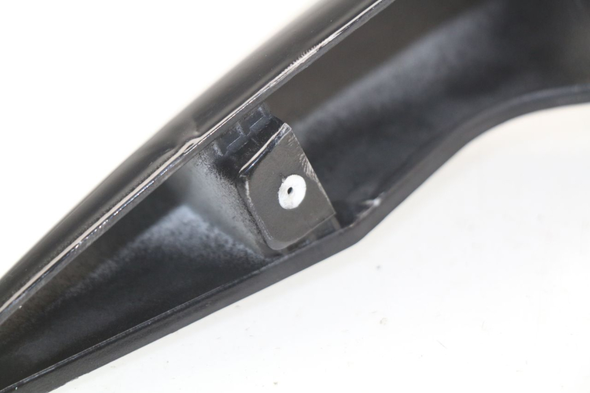 photo de LEWY TYLNY BOK SUZUKI GSX-R GSXR 750 (2011 - 2016) - Punkty mocowania