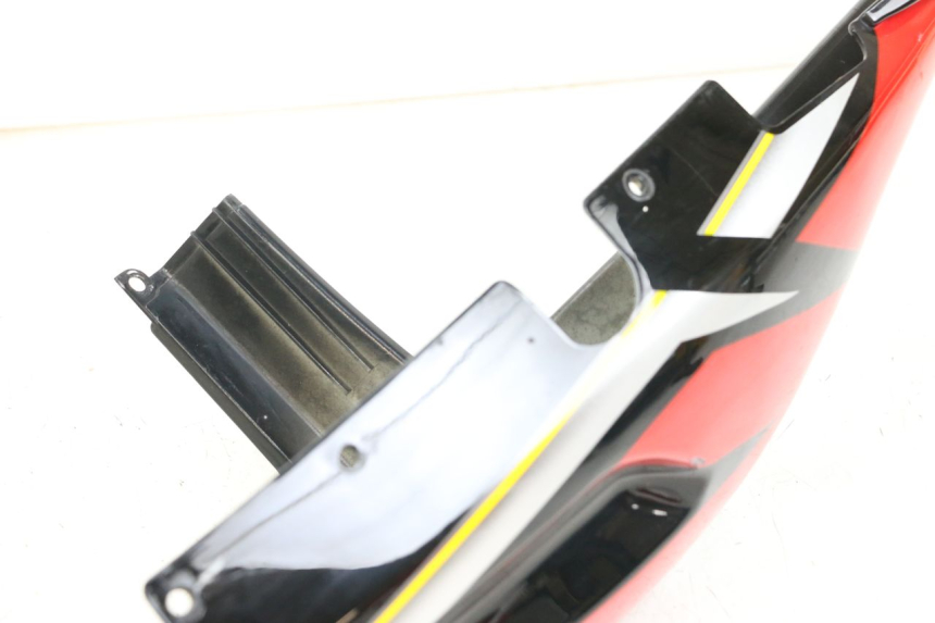 photo de LEWY TYLNY BOK HYOSUNG GTR 125 (2006 - 2008) - Oznaczenia i referencje