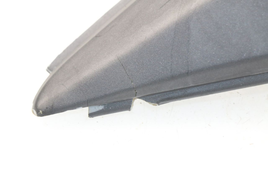 photo de LEWY TYLNY BOK SYM GTS EVO 125 (2009 - 2013) - Oznaczenia i referencje