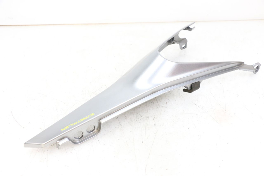 photo de LEWY TYLNY BOK HUSQVARNA SVARTPILEN 401 (2018 - 2023) - Punkty mocowania