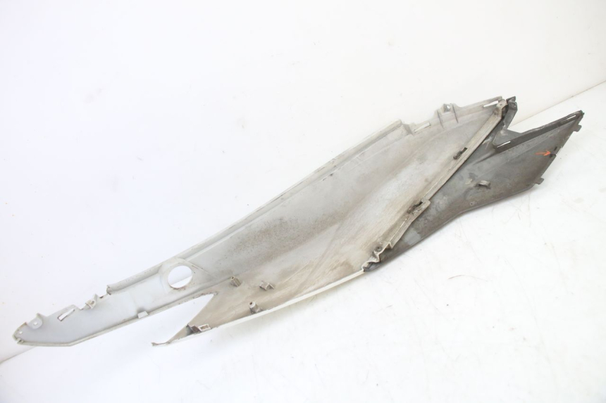 photo de LEWY TYLNY BOK SYM JET 14 4T 50 (2018 - 2022) - Punkty mocowania