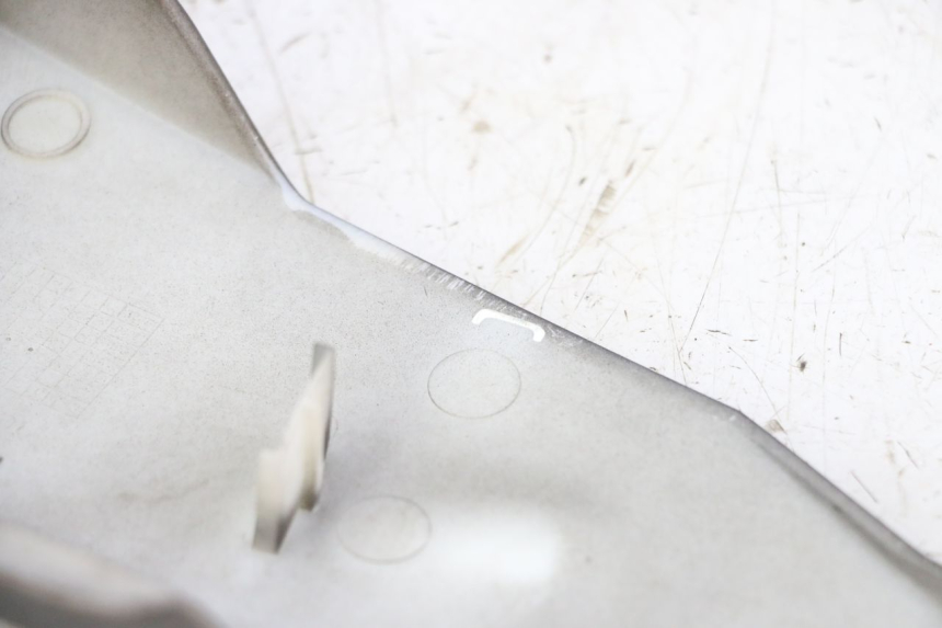 photo de LEWY TYLNY BOK KIDEN KD125-G 125 (2018 - 2022) - Zoom stanu zużycia