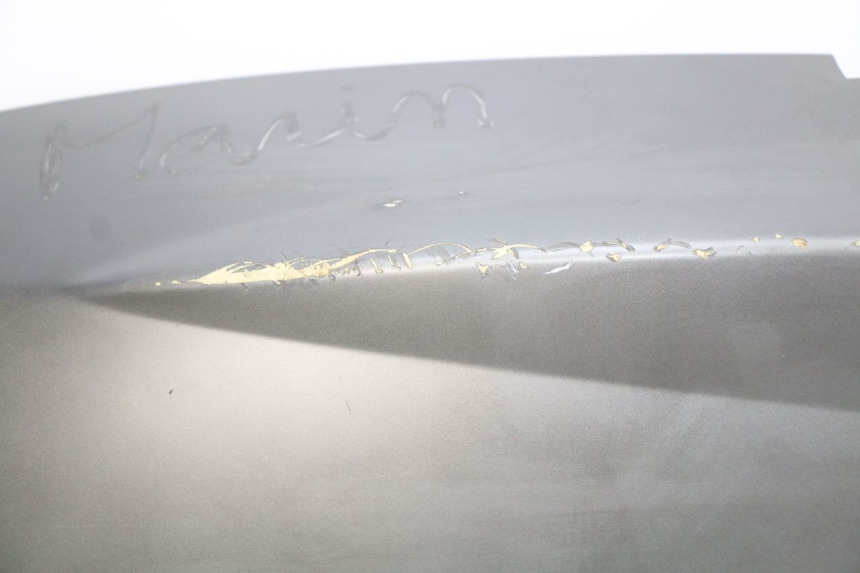 photo de LEWY TYLNY BOK PEUGEOT KISBEE 2T 50 (2010 - 2017) - Zbliżenie komponentów