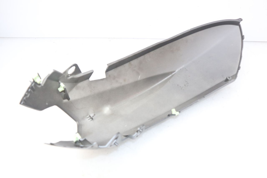 photo de LEWY TYLNY BOK PEUGEOT KISBEE 2T 50 (2010 - 2017) - Widok ogólny